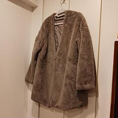 グレー　ファーコート