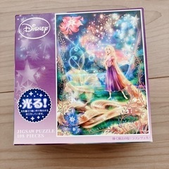 ディズニー　ラプンツェル　光るパズルの画像