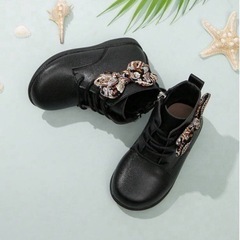 【新品】キッズブーツの画像