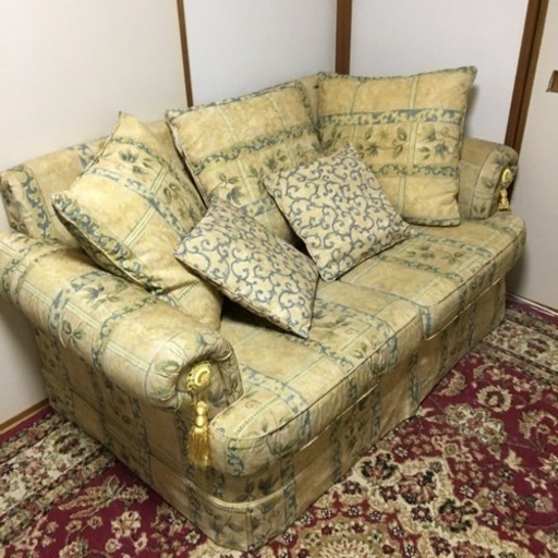 【2人掛け】タッセルソファ【アンティーク】