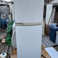 SHARP 冷蔵庫　225L