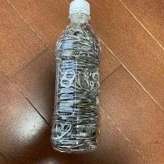 缶のプルトップ　500個の画像