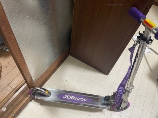 キックボード　JD RAZOR ジェイディレーザー　定価2万　　2回使用の美品