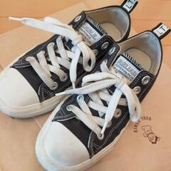 ラブトキシック　スニーカー　Ｓ