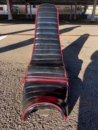 ジェイド3段シート