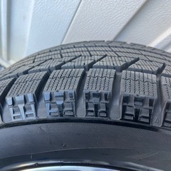 レクサス NX300h 使用 235/55R18 スタッドレスタイヤ ホイール4本セット BLIZZAK VRXの画像