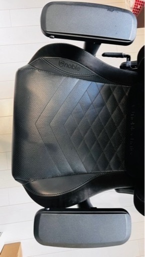 noblechairs EPIC ブラック ゲーミング チェア