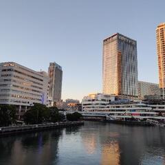横浜ランブラーズ: Exploring Yokohama