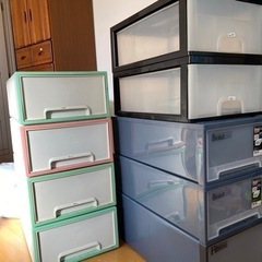 衣装ケースの画像