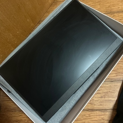 cocopar モバイルモニター 15.6インチ