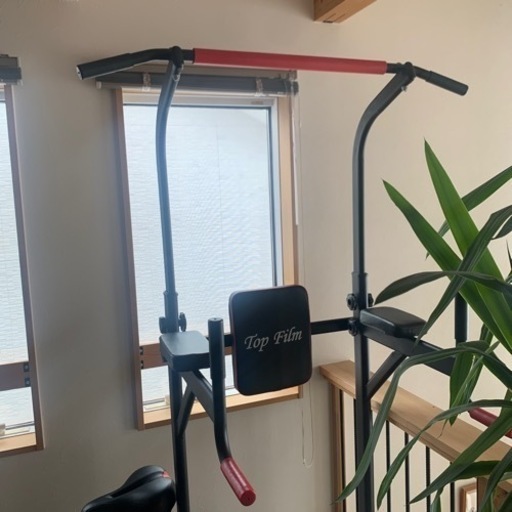 《お取引中》スピンバイクと懸垂マシンのセット