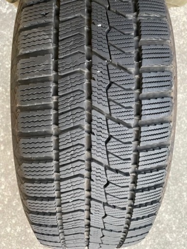 スタッドレスタイヤ（215/60R/16）4本セット