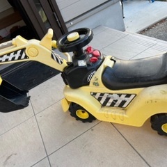 ショベルカー