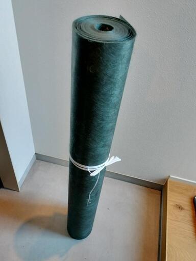 ザバーン２４０G 防草シート（幅１ｍ、Uピン付き）