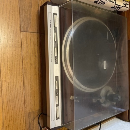 レコードプレーヤー