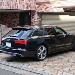 検査7年9月S6 アバント 420PS/カーボンセラミックブレーキ/Bang&Olufsen/パノラマサンルーフ/ナイトビジョン/ACC/ナビ/地デジ/バルコナレザーの画像