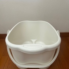 足湯バケツ バケツ フットバス 足ツボ付きの画像
