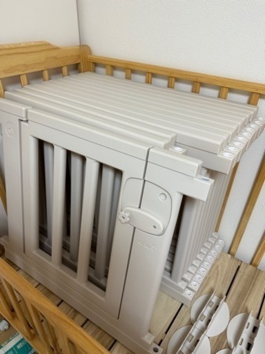 ベビーサークル　Anuri