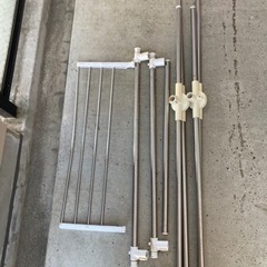 折りたたみ洗濯物干しの画像