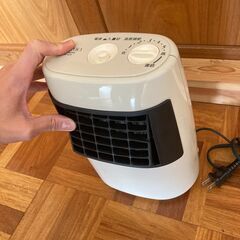 【現地引渡のみ・12/2〜7限定】中古！HITACHI（ヒタチ）電気温風機 VF-614 TOREPOKA トレポカの画像