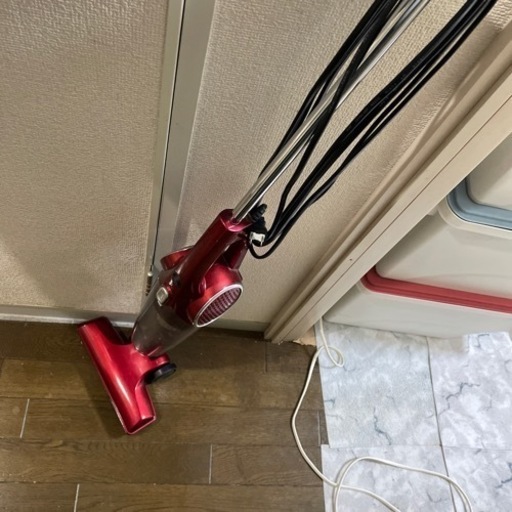 ハンディ掃除機