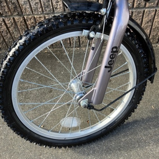 【美品】キッズ　自転車　Jeep 補助輪有