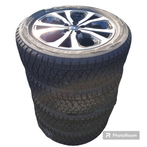 【美品】スバル フォレスター純正アルミホイール＋スタッドレスタイヤ　4本セット