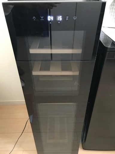 値下げ　ワインセラー　18ボトル