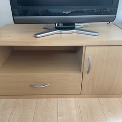 テレビ台　収納棚
