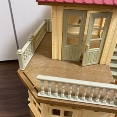 シルバニア　あかりの灯る大きなお家　家具小物人形セットの画像