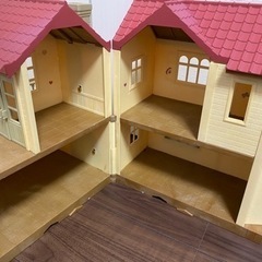 シルバニア　あかりの灯る大きなお家　家具小物人形セットの画像