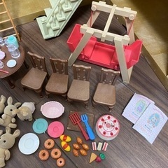 シルバニア　あかりの灯る大きなお家　家具小物人形セットの画像