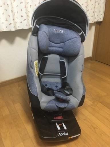 チャイルドシート売ります。