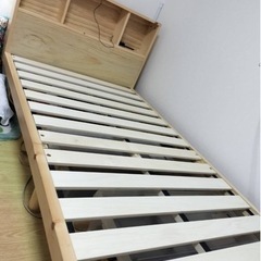 【お譲り先決定】すのこベッド シングル フレームのみ USBポー...