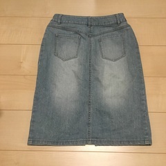 【12/6取消】　ルスーク　デニムスカート　38の画像