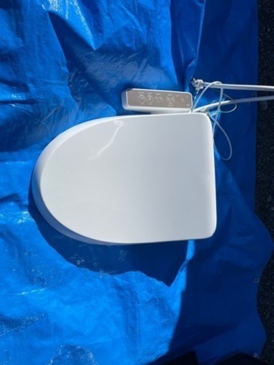 LIXIL シャワー便座　中古美品
