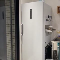 2022年製　280L冷蔵庫(冷凍切り替え可能) ※動作正常だが...