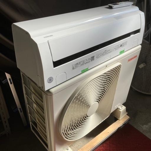 佐賀中古エアコン東芝2022.4.0KW税込取付込133番