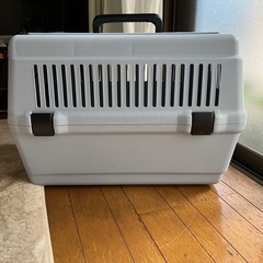 ペットキャリーの画像