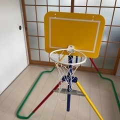 トイザらス　鉄棒の画像