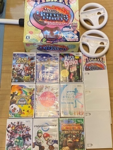 お値下げ⭐️Wii本体と大人気ソフト多数⭐️13本セット！！　コントローラー計4個セット！！