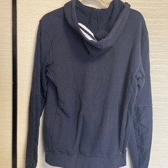adidas  パーカーの画像