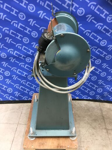 【エコツール 知立店】○【スタンド付き】HITACHI/日立工機 200V205mm卓上両頭グラインダー GBT5   IT5TRN7FM1W6【愛知県/知立市/工具】 エコツール 知立店】○【スタンド付き】HITACHI/日立工機 200V205mm