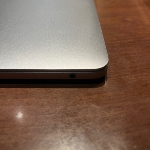 Mac book pro 2016年　512gb  12/6受け付けております。