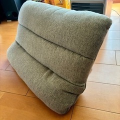 座椅子（背もたれ）の画像