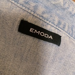 EMODAデニムシャツの画像