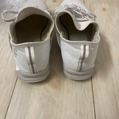 NB スニーカーの画像
