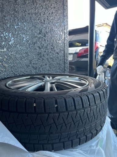 ⭐︎決まりました⭐︎スタッドレスタイヤ　16インチ