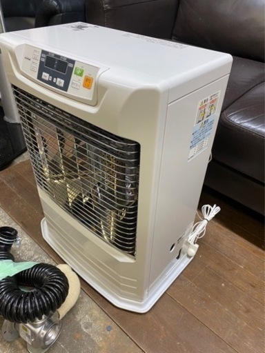 万代店　分解掃除済み　トヨトミ　2021年製　FR-V3602 FF式石油ストーブ　木造10畳 コンクリート15畳　