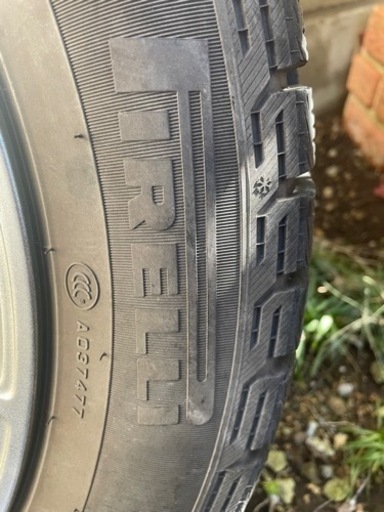 アルミホイール付　スタッドレスタイヤ　205/55R16 4本セット